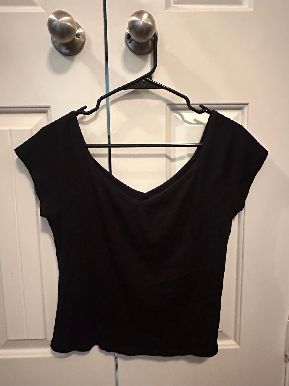 Black V-Neck Short Sleeve Top